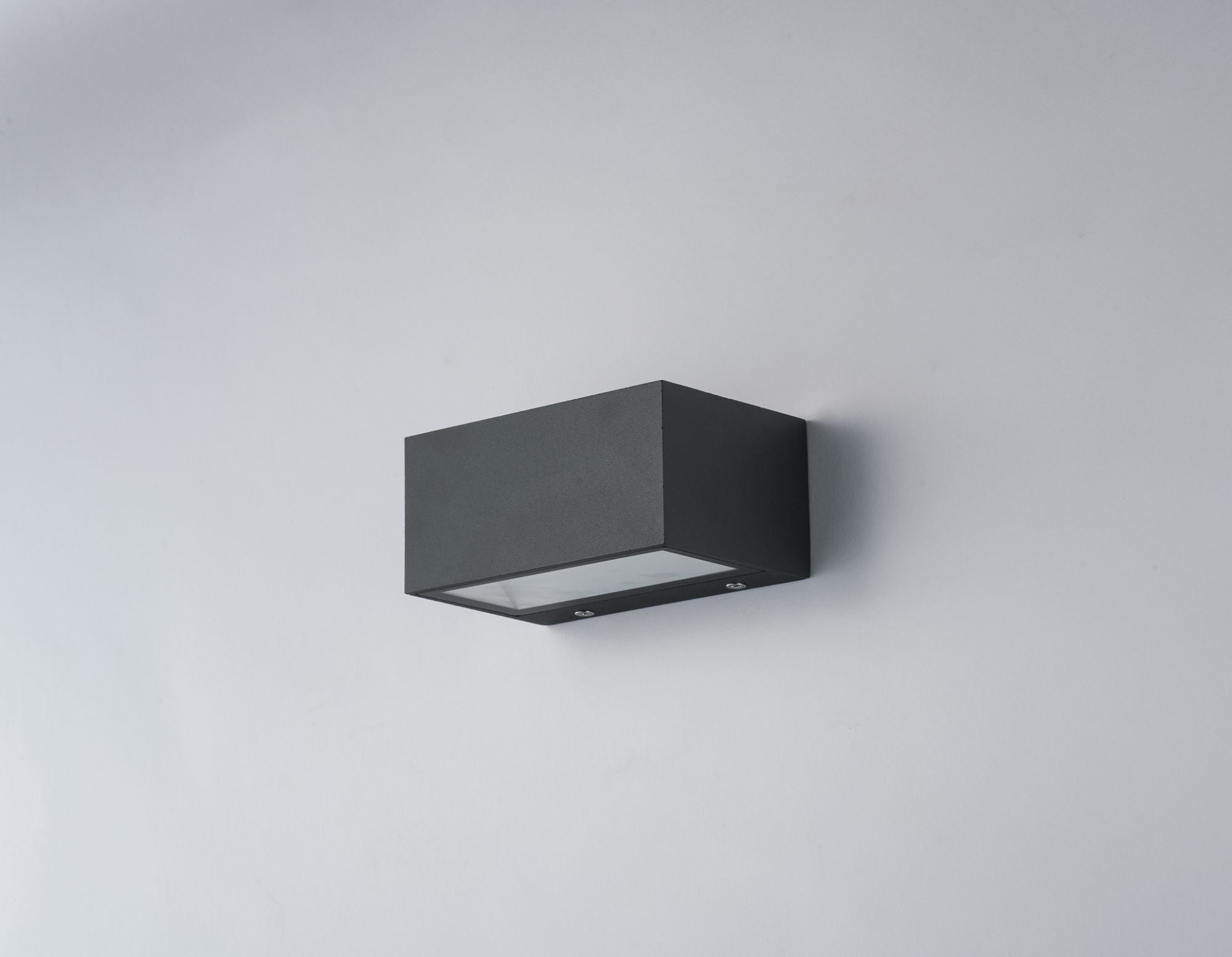 Applique per esterno IP54 in alluminio bianco , antracite o nikel spazzolato led integrato con regolazione luce 3000-4000°k varie misure TWIN Applique per esterno IP54 in alluminio bianco , antracite o nikel spazzolato led integrato con regolazione luce 3000-4000°k varie misure TWIN